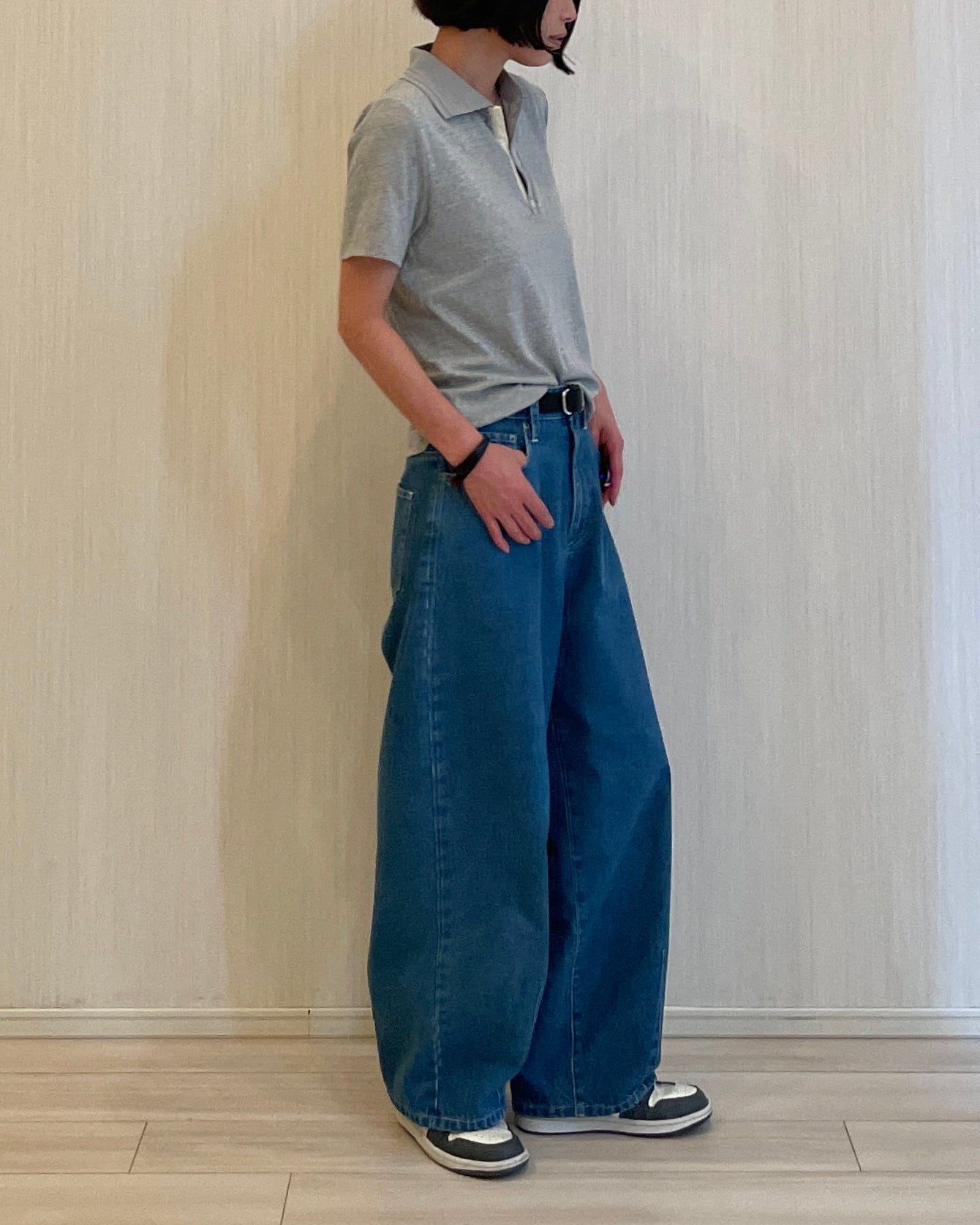 カーブワイドデニムパンツ
