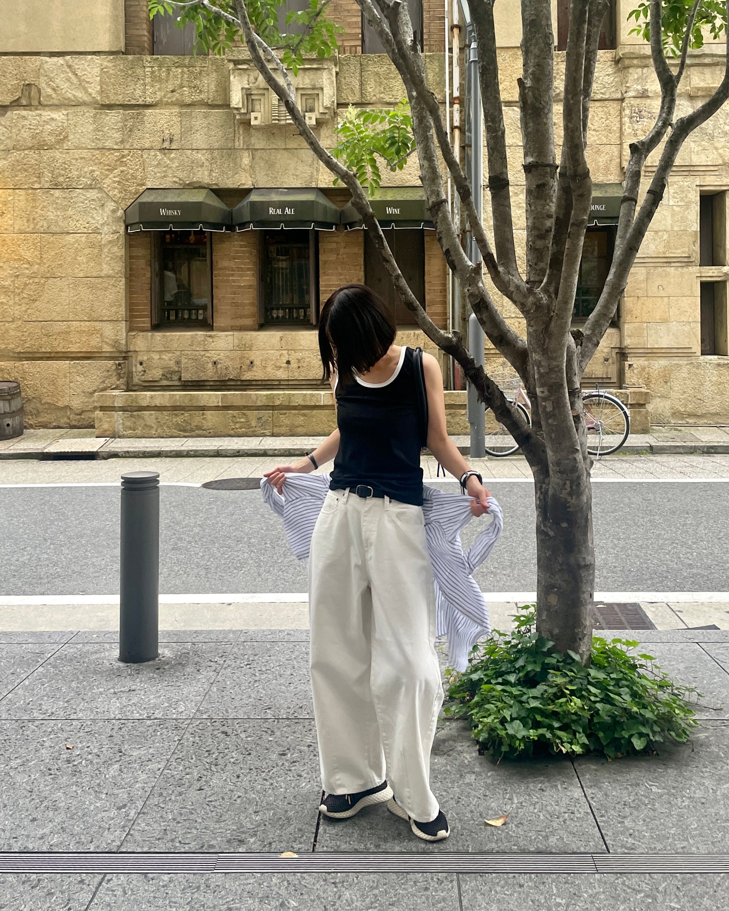 カーブワイドデニムパンツ