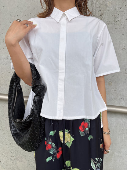 back flare shirt / white