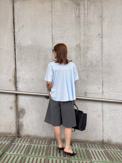 back flare shirt / white