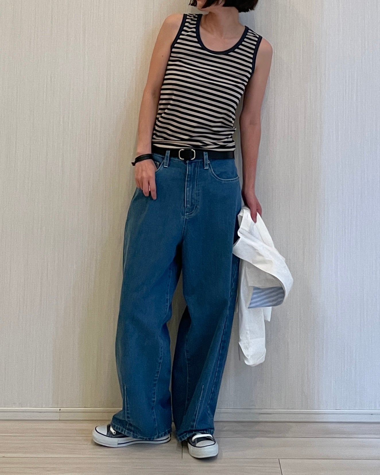 カーブワイドデニムパンツ